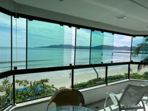 Apartamento Frente Mar Meia Praia